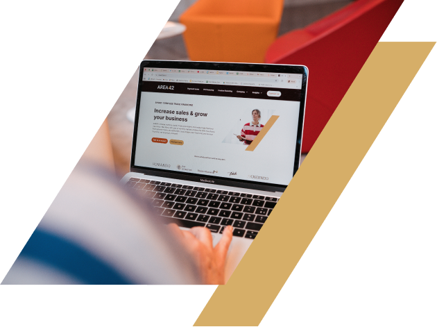 B2B BNPL is quickly becoming a top payment service for European business. Here are 8 reasons why, and how offering B2B BNPL can help your business grow.